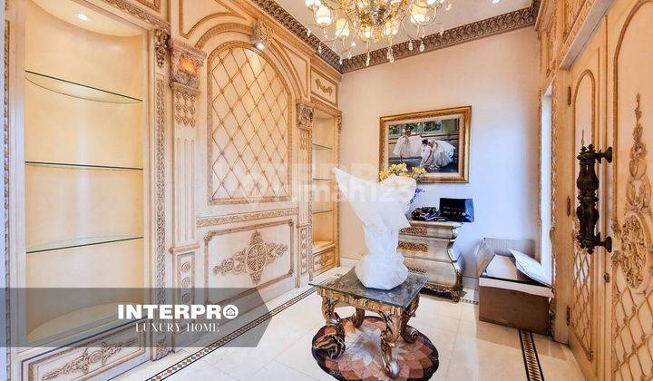 Disewa Rumah Hook Klasik Mewah Full Marmer Intercon Kebon Jeruk  5