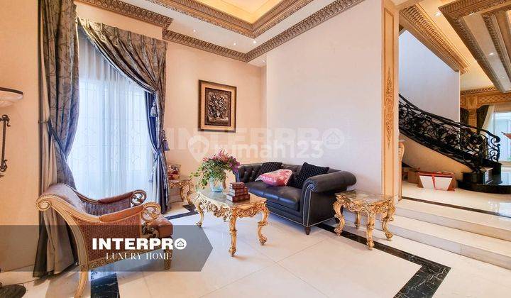 Disewa Rumah Hook Klasik Mewah Full Marmer Intercon Kebon Jeruk  6