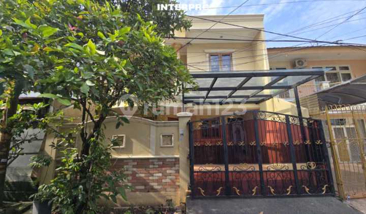 Rumah 2,5 Lantai Siap Huni Dijual Puri Indah Hadap Selatan 120M2 Rumah 2,5 Lantai Siap Huni Dijual Puri Indah Hadap Selatan 120M2