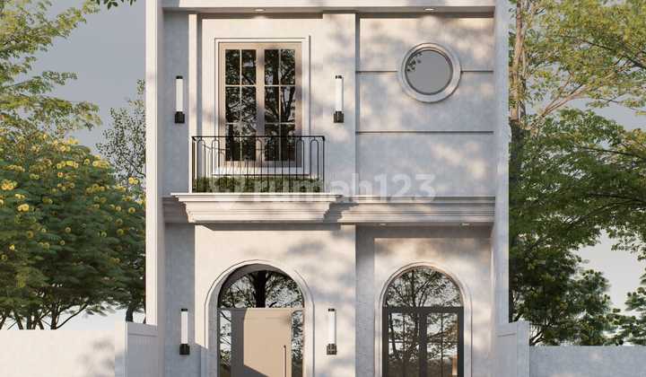 2-Storey House for Sale in DKI Meruya Plot with 4 Bedrooms - 125M2