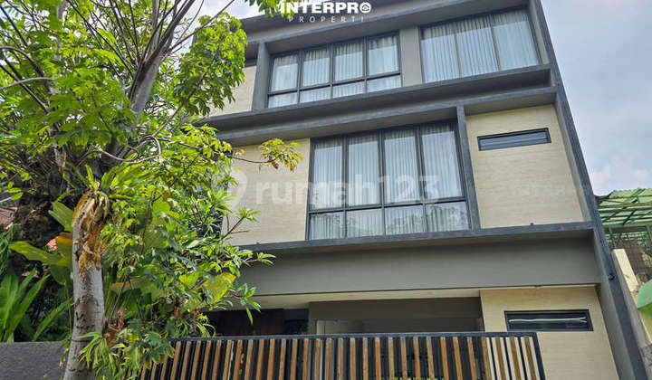 Rumah Desain Minimalis Permata Buana Furnished Luxury Mewah 200m2