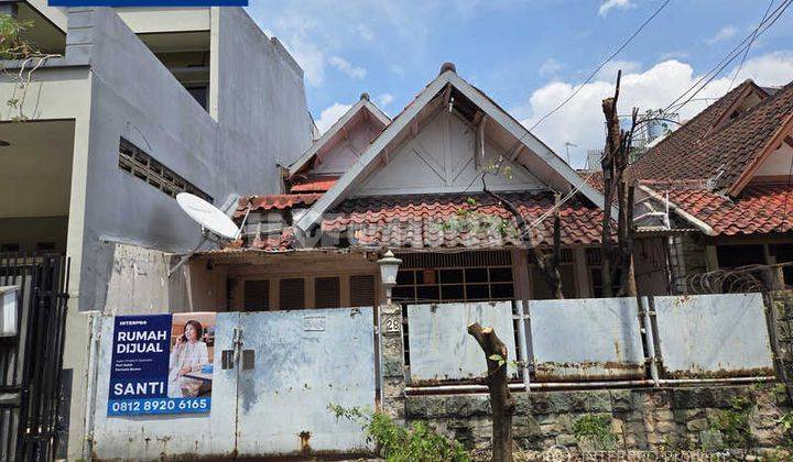 Rumah Hitung Tanah Dijual Puri Indah Kembangan - LT 160m2 1