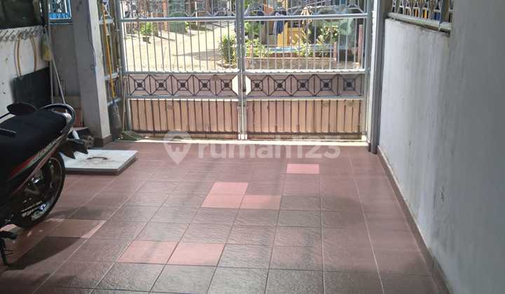 2-Storey House for Sale in Taman Palem Near Schools - Area 56.25M2 2