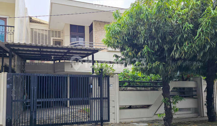 Rumah 2 Lantai Green Garden 4 Kamar Tidur Hadap Timur - LT 200m2