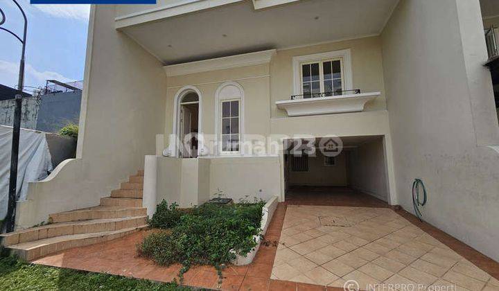 tampak depan rumah dijual camden house residence