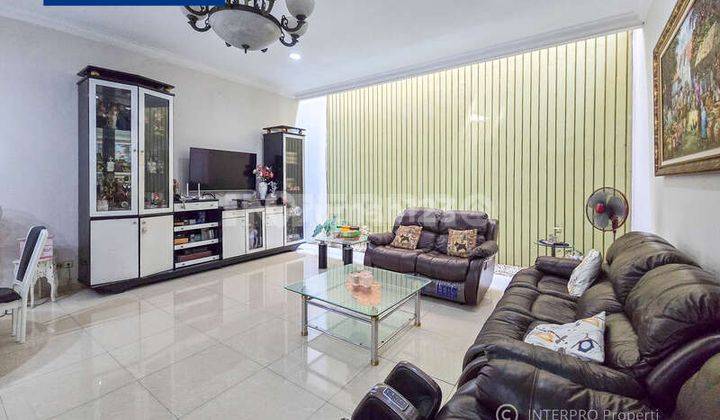 Rumah Dijual Puri Indah Kembangan Semi Furnish - LT 200m2 2