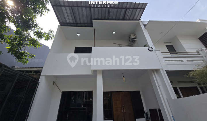 Rumah Dijual Villa Kelapa Dua Kebon Jeruk Hadap Utara - LT 108M2