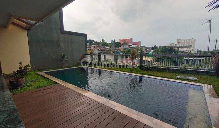 Rumah Bagus Ciumbuleuit Kolam Renang View Keren Hegarmanah Bandung  2