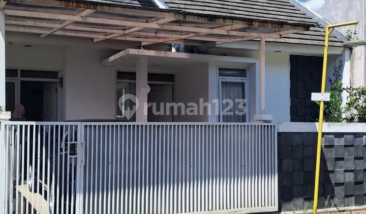 Nice House Ready to Occupy Kiarasari Buahbatu Nice House Ready to Occupy Kiarasari Buahbatu