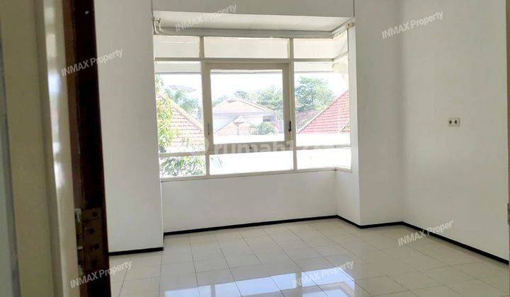Rumah Semi Furnished 8KT 4KM di Daerah Gunung-Gunung Malang 2