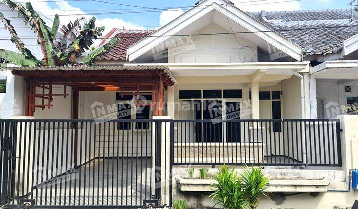 Rumah 2 Lantai Siap Huni Bangunan Bagus Terawat, Lingkungan Aman Dan Tenang 1