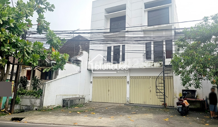 Ruko Usaha 3 Lantai Komersil di Jalan Utama Bandulan Malang Ruko Usaha 3 Lantai Komersil di Jalan Utama Bandulan Malang