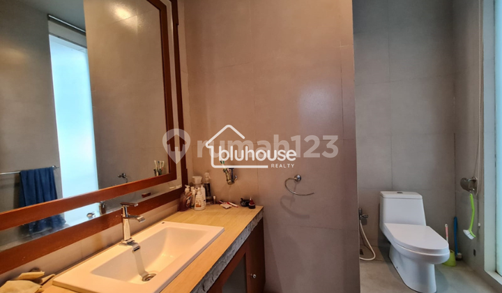 2-Story Semi-Furnished House Near School Area in Istana Dieng 2