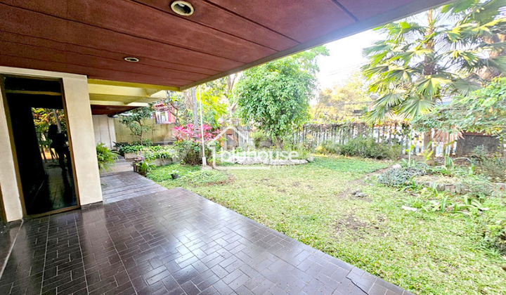 Rumah Kolonial Selangkah Dari Ijen Cocok untuk Hotel Tempat Usaha