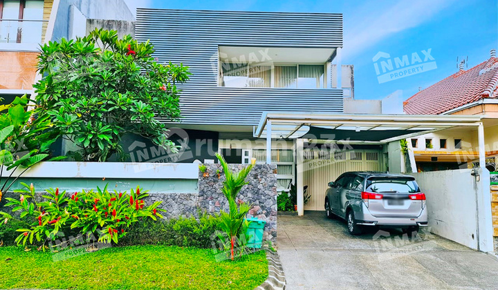 Rumah Cantik Terawat Semi Furnished 5 Kamar Tidur di Istana Dieng Rumah Cantik Terawat Semi Furnished 5 Kamar Tidur di Istana Dieng