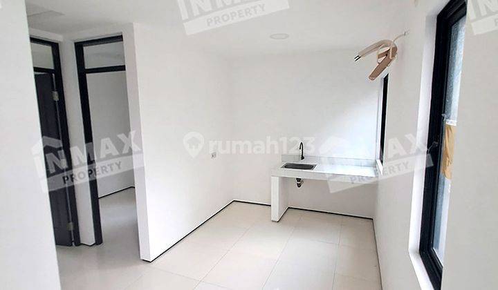 Rumah Minimalis Bangunan Baru di Araya, 4 Menit ke Univ. BINUS 2