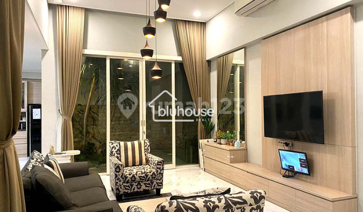 Fully Furnished Ready-to-Occupy House with Mosque Near Unair in Gubeng