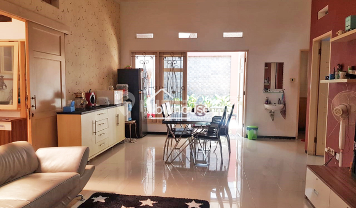 2 Bedroom Semi-Furnished House Ready to Live In Near Toll Road in Araya Malang 2