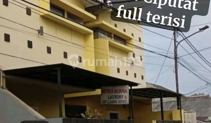 Investasi Terbaik, Jarang Ada:; Kost-Kostan Full Okupansi. Dijual Kos-Kosan Strategis di Ciputat, Kota Jakarta Selatan, Belakang Kampus Uin Jakarta, Area Favorit Mahasiswa & Pekerja. Mudah: Pembeli Tnggal Terima Hasil Sewa Kamar Kos , Bangunan Tidak Perlu