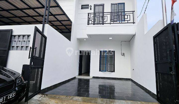 Rumah Mewah Baru Desain Klasik 2 Lantai Ciracas Jakarta Timur . Cuma  5 Menit Ke Stasiun Lrt Circas, 5 Menit Ke Stasiun Pasar Rebo, 15 Menit Ke Bandara Halim Perdana Kusuma,.  1