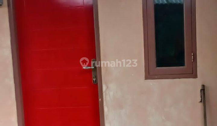 Dijual Kontrakan Di Pondok Aren, Tangsel. 2 Pintu Kontrakan, Masing2 3 Petak. Listrik Token Masing2. Potensi Omzet Total Per Tahun Rp18juta,. 2