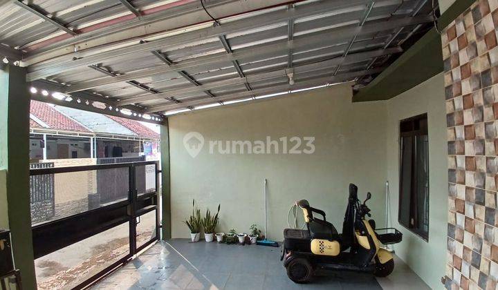 Rumah Bagus Akses Mobil  Siap Huni Bogor Kota  Dijual Cepat. Lokasi Di Bogor Kota
10 Menit . Strategis,  Dari Akses Tol Yasmin 10 Menit, 
dari Stasiun Cilebut 10 Menit. Harga  Pasaran Di Bogor Kota Rp.475 Juta - Rp600 Juta 2