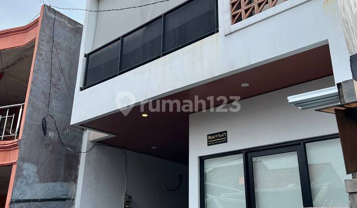 For Sale, Comfortable, Spacious, Strategic, Ready-to-Occupy House in Rawalumbu, Bekasi City. Fully Furnished - 2200W Electricity - Piped Water & Well Water - South Facing 2