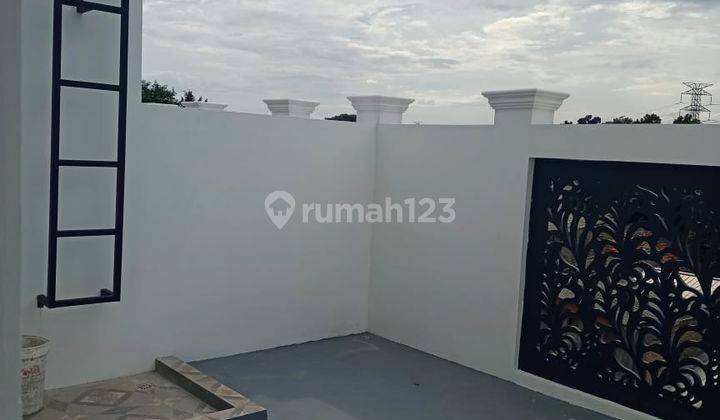 Rumah Baru Mewah 3 Lantai Di Condet Balekambang, Jakarta Timur, Rumah Ini Dekat Dengan Pusat Kota, Akses Transportasi Umum, Fasilitas Pendidikan, Pusat Perbelanjaan, Dan Sarana Ibadah. Shm  2