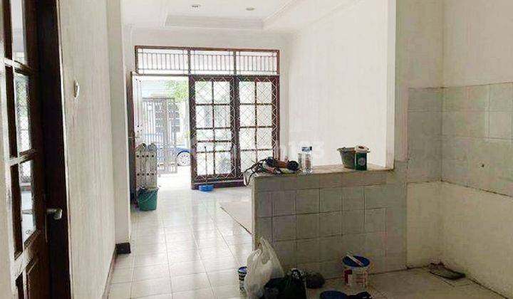 Dijual Rumah Nyaman Lokasi Strategis di Bintaro Jaya Sektor 6 2