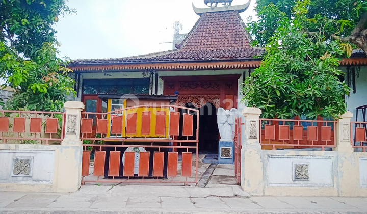 Rumah Bagus Di Jl Puntodewo Sleman Yogyakarta