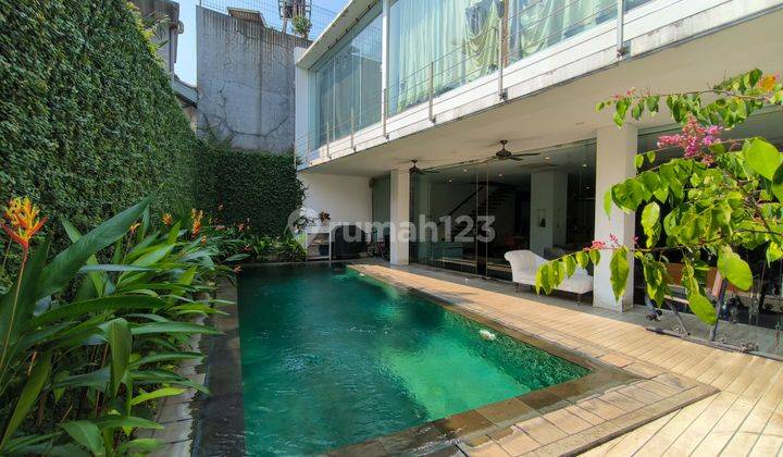 Dijual Rumah Modern Mewah Dengan Pool Lokasi di Bintaro Jaya 5 1