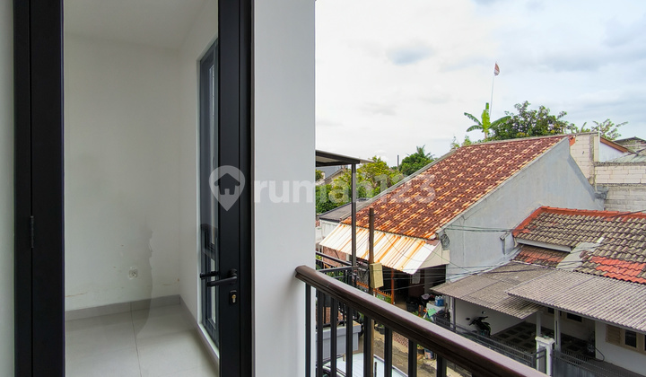 Rumah Bagus Di Graha Raya Bintaro Jaya Tangerang Selatan 2