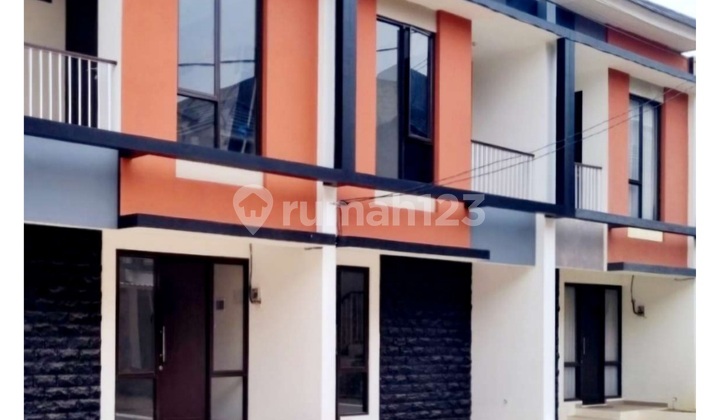 Nice House In Avania Bintaro Ciputat South Tangerang