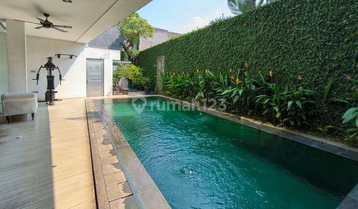 Dijual Rumah Modern Mewah Dengan Pool Lokasi di Bintaro Jaya 5 2