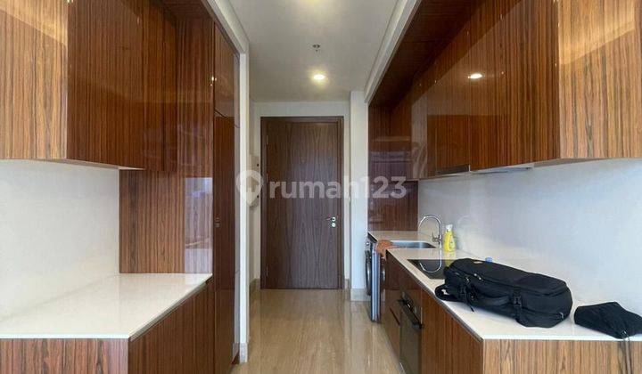 South Hills Apartment 3 BR 143 m² Unfurnished Kuningan For Sale 1