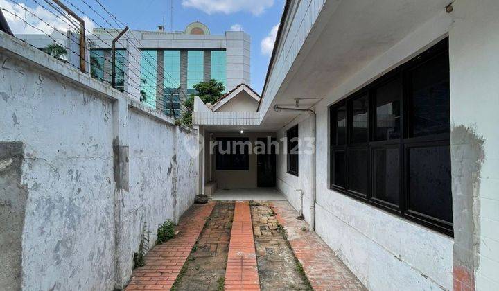 DIJUAL RUMAH / RUANG USAHA di Jl RADEN SALEH / CIKINI, MENTENG 7