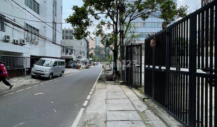 DIJUAL RUMAH / RUANG USAHA di Jl RADEN SALEH / CIKINI, MENTENG 14