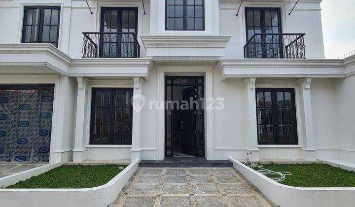 RUMAH BRANDNEW AMERICAN CLASSIC di Jl BANGKA / KEMANG, JAKSEL 1