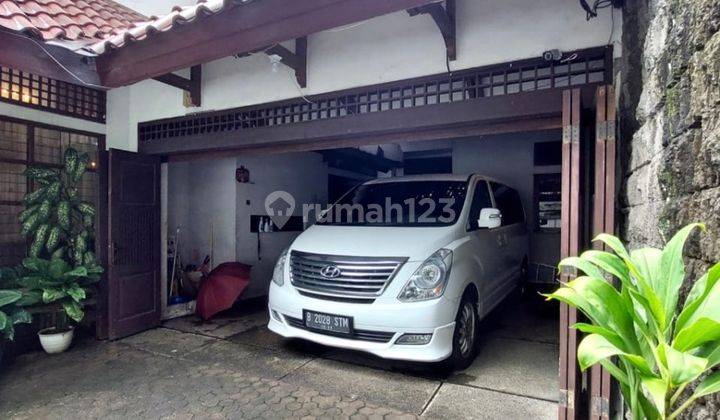 Dijual Rumah di Jl Ciniru , Senopati, Kebayoran Baru 2