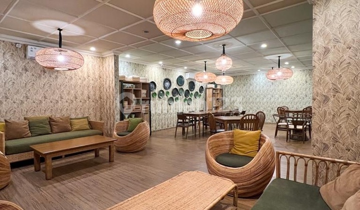 Dijual Ruang Usaha , Rumah At Jl Gunawarman, Kebayoran Baru