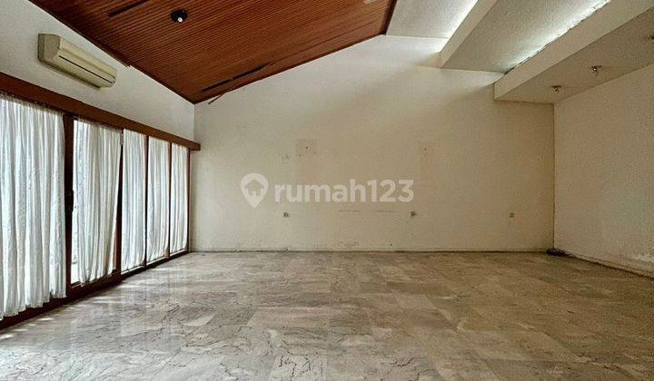 Rumah At Jl Sekolah Kencana, Pondok Indah 2