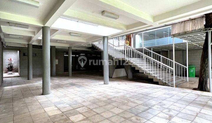 Bangunan Luas Ex Sekolah At Jl Tb Simatupang, Jaksel 8