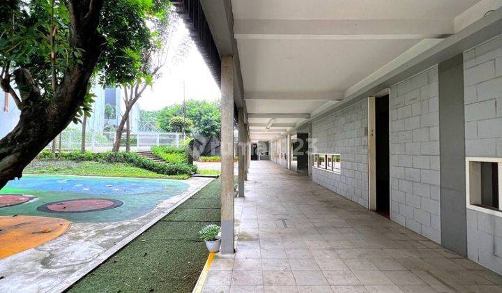 Bangunan Luas Ex Sekolah At Jl Tb Simatupang, Jaksel 9