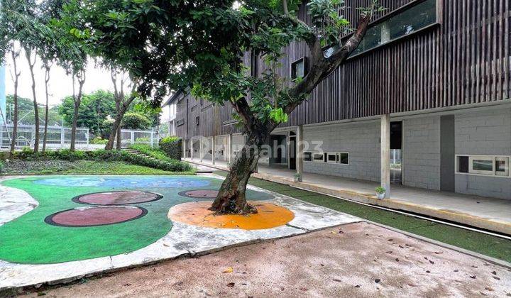 Bangunan Luas Ex Sekolah At Jl Tb Simatupang, Jaksel 11