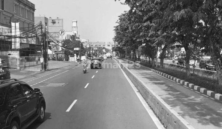 Rukan Gandeng Delapan At Jl Pemuda , Rawamangun, Jaktim 2