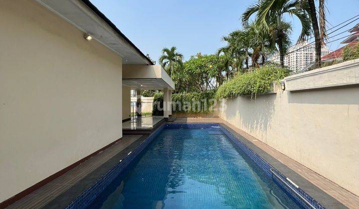Rumah One Gated At Jl Simprug Golf, Jaksel 9