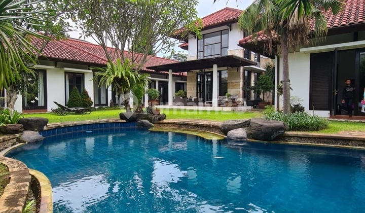 Rumah Spektakuler At Bukit Golf Pondok Indah
