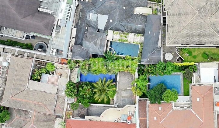 Land / 2-Front House in Pattimura Sriwijaya, Kebayoran Baru 2