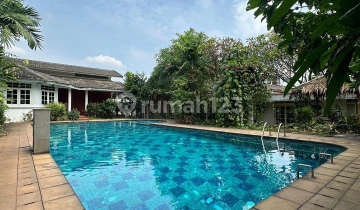 Rumah Asri di Jaya Mandala, Dukuh Patra, Kuningan, Jaksel