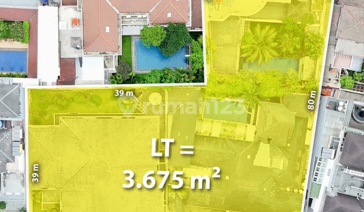 Two-Front House with Extensive Land in Sriwijaya Pattimura, Kebayoran Baru 2